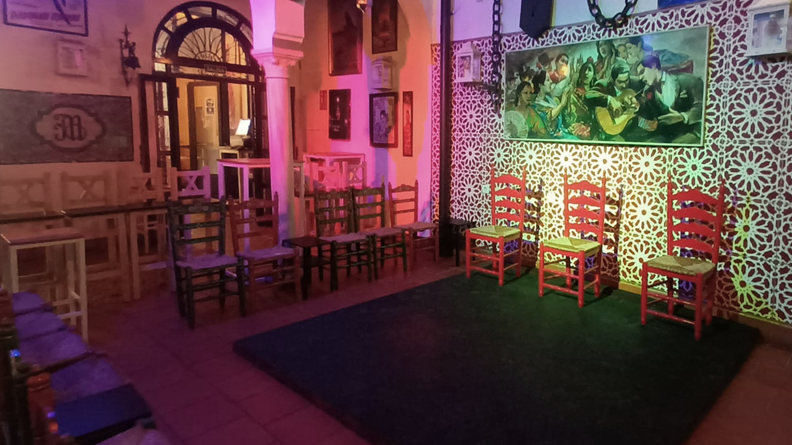 Mariscal Flamenco House, Show with drink in Santa Cruz Seville